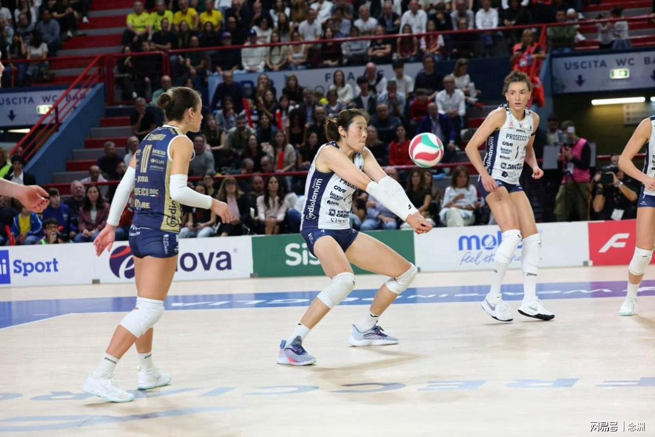 3-1！31岁朱婷17分夺生涯第27冠 网友：为何回不了中国女排