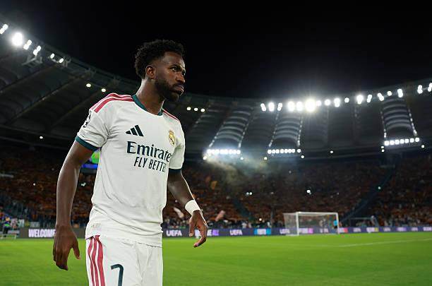 【复盘】三记角球翻盘罗马，皇马有人救赎有人迷失